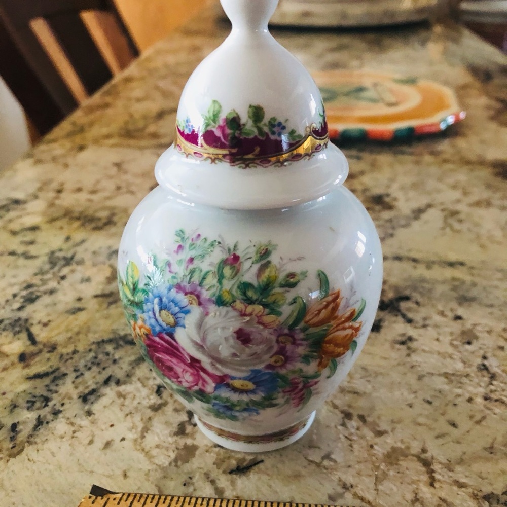 Limoges White Porcelain Floral Ginger Jar with Gold Trim - Vintage